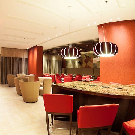 מלון בוגוטה Movich City Business מראה חיצוני תמונה